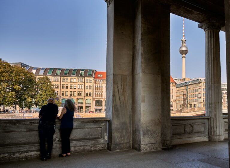 Berliner Sprachschule organisiert effektiven Unterricht und Kurse in allen bedeutenden Sprachen 2 lernen